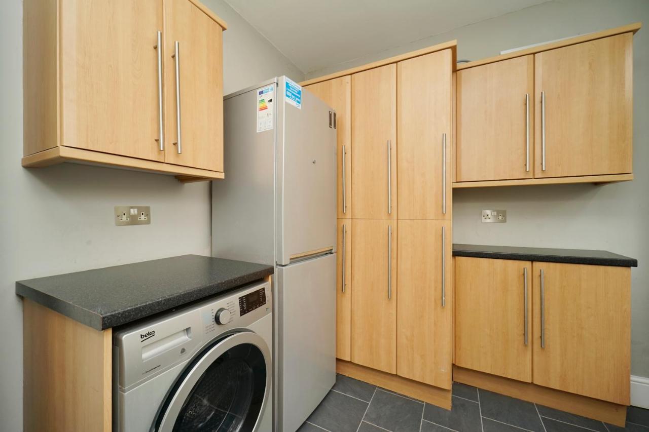 Stunning 5 Bed House In Chapel Allerton, Sleeps 9 Leeds  Exterior foto